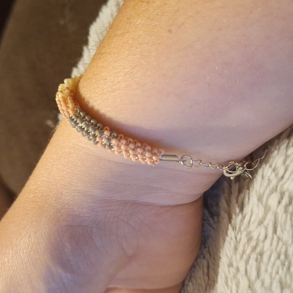 Beaded bracelet - Picture 3 of 4